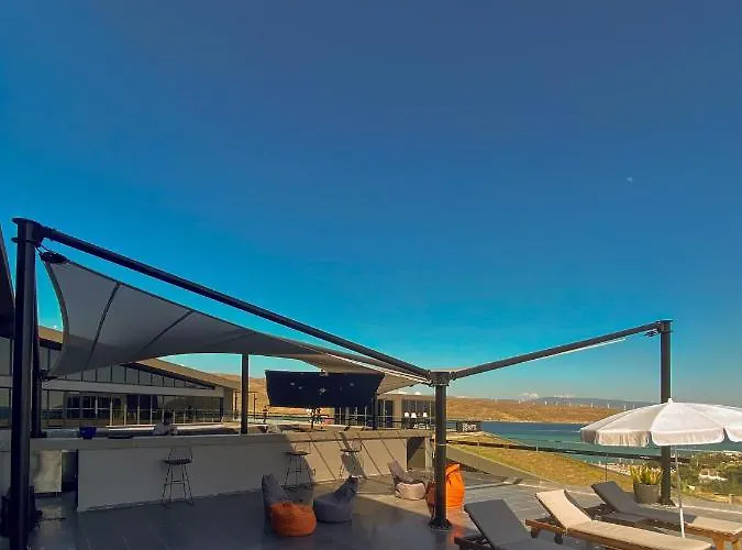 The S, Ascend Collection (adults Only) 3*