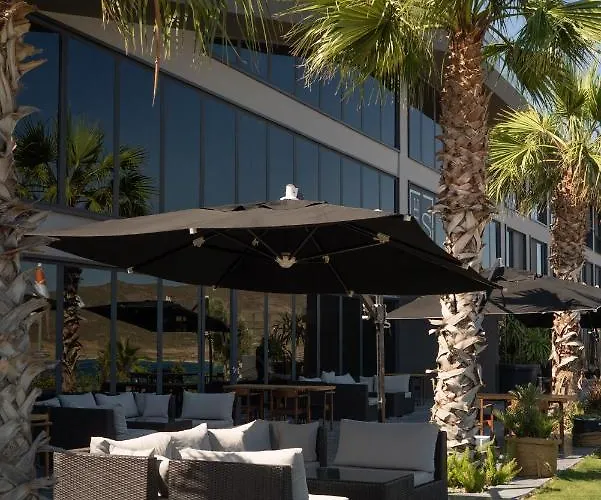 The S, Ascend Collection (adults Only) 3*