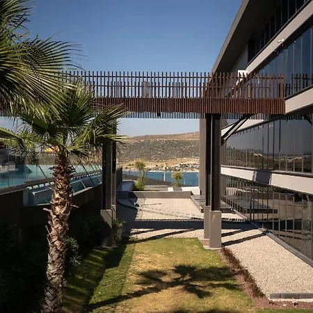 The S, Ascend Collection (adults Only) 3*